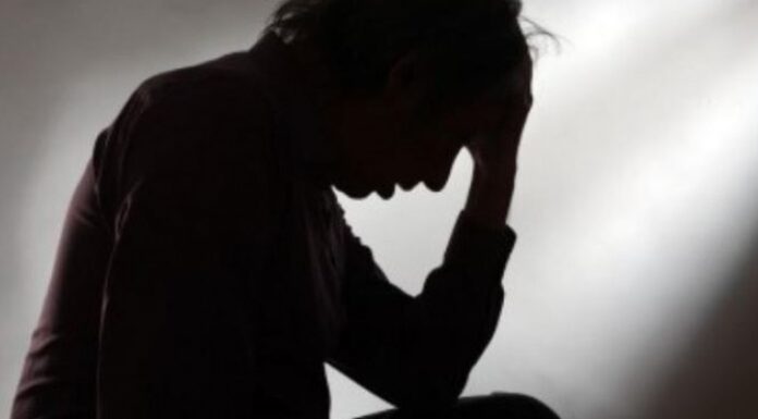 “म पागल होइन, म मात्र थोरैफरक छु”