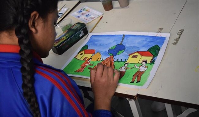 “साना हातका चित्रकलामा ठुला सन्देश !”